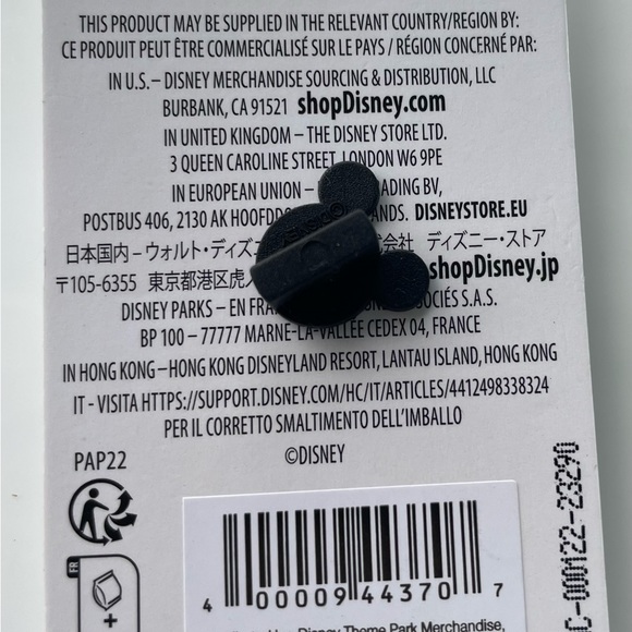 Disney Mickey Mouse Head Shaped Pin - NEW  - square like Crystals - Sparkles - Picture 2 of 4